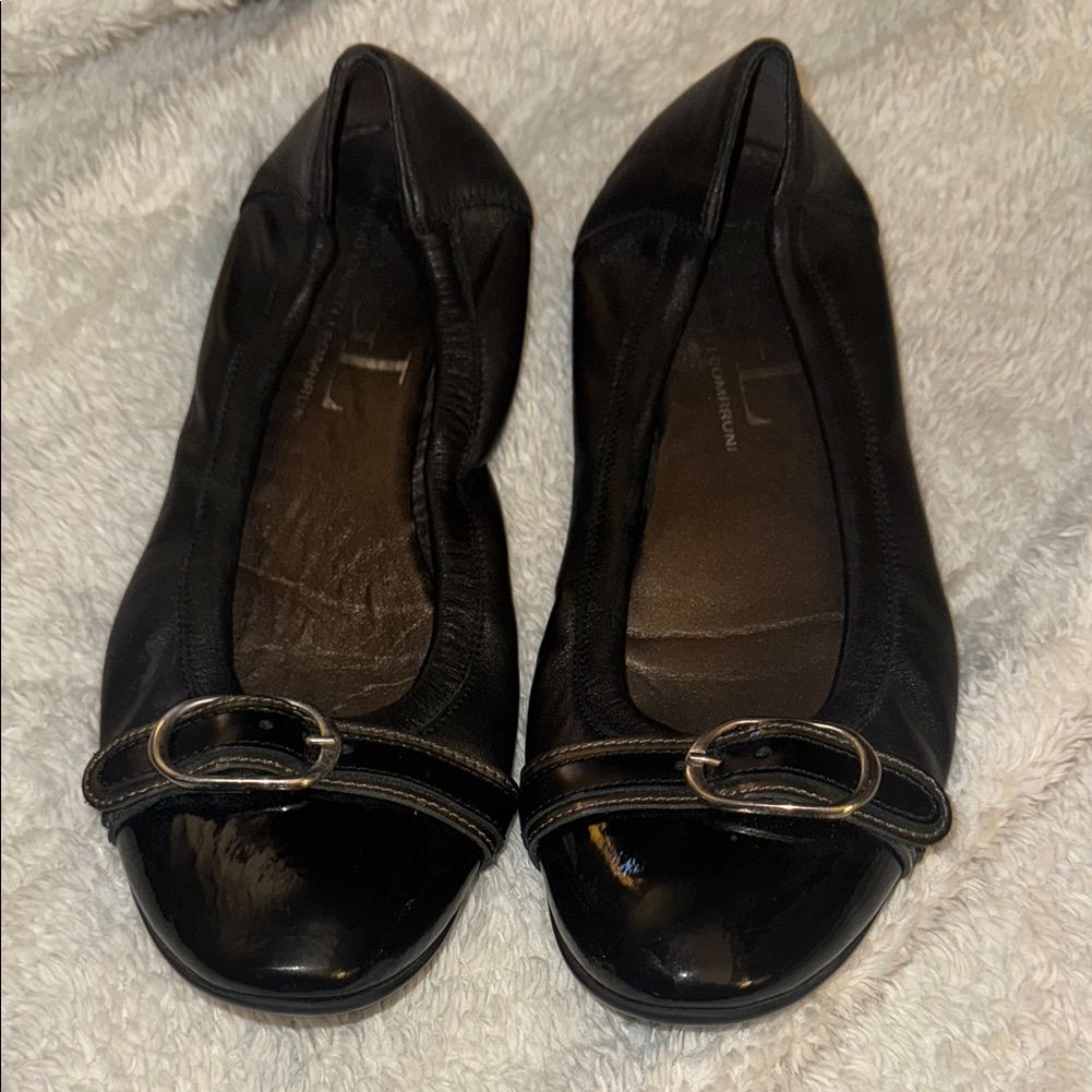 Agl Ballet Flats With Buckle And Patent Leather Toe - Women’s Size Eu 40